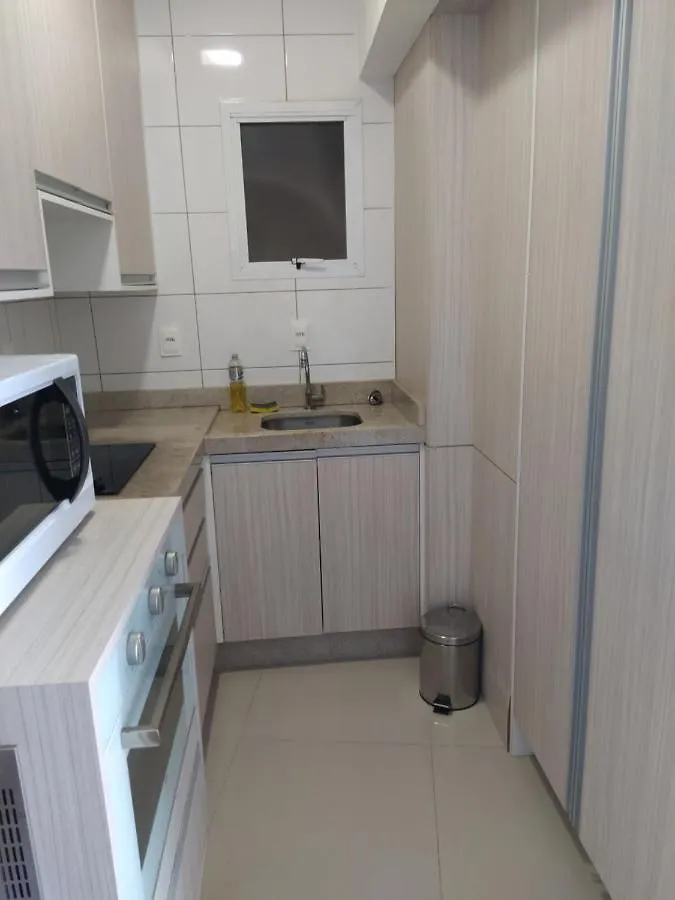 Apart Um Dormitorio Com Vista Para Estrada Da Rainha Balneário Camboriú 0*,